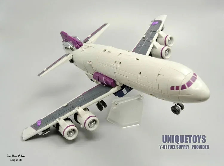 Unique Toys robot UT-Y01 air force Three Transformations Tank Trucks, Autobots and Gas Bombs Mars Boys Collect Classic Toys